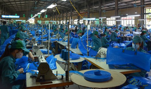 Tự hào giai cấp công nhân Việt Nam