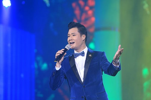 Ca sĩ Quang Dũng.