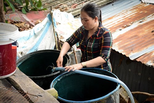 Nước ngọt không phải là vấn đề khiến người dân lo lắng nữa, bởi trên đảo đã có 3 hồ nước ngọt dự trữ dùng cho cả mùa nắng.