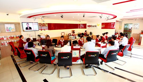 Năm 2017, HDBank đạt lợi nhuận 2.417 tỷ đồngl ợi nhuận trước thuế, tăng 110% so với năm 2016.