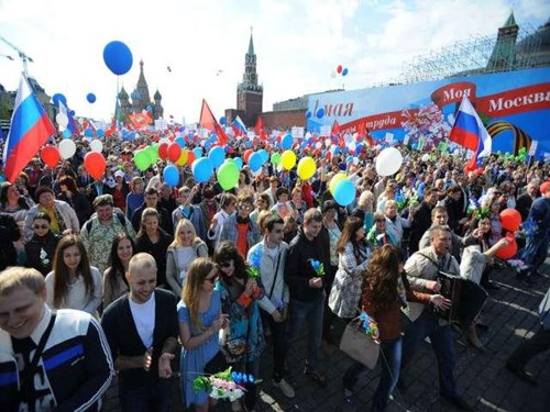 Ngày càng có nhiều người tin tưởng và ủng hộ chính sách kinh tế của Tổng thống V.Putin. Ảnh: worldbulletin.net