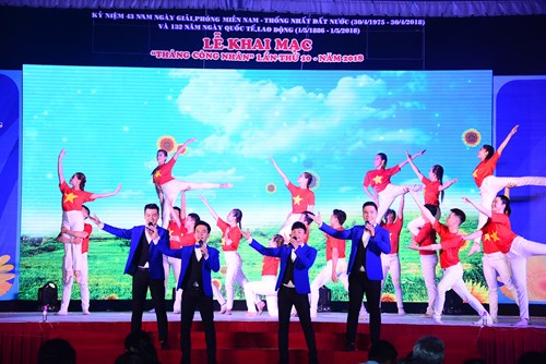 Tiết mục văn nghệ khai mạc “Tháng công nhân” năm 2018.