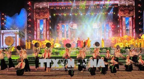 Đặc sắc chương tr&igrave;nh nghệ thuật &ldquo;Tự h&agrave;o non nước Ninh B&igrave;nh&rdquo;
