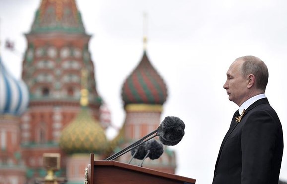Tổng thống Nga Vladimir Putin phát biểu khai mạc Lễ duyệt binh Ngày Chiến thắng. Nguồn: TASS.