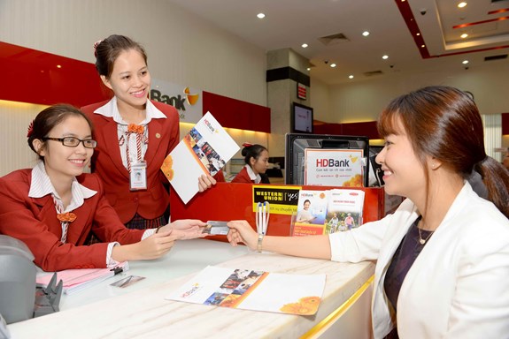 Từ nay đến ngày 2-9-2018, HDBank liên kết cùng Vietjet thực hiện chương trình ưu đãi “Thanh toán Ebanking cùng HDBank- Bay ngay Vietjet”.
