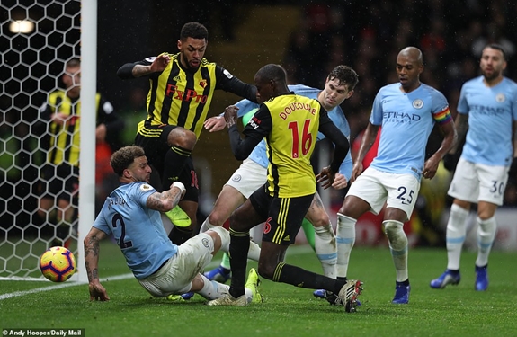 Doucoure ghi bàn thắng duy nhất cho đội chủ nhà ở phút 85. Ảnh: Dailymail