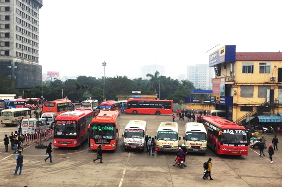 Bến xe khách Mỹ Đình tạm thời được giữ lại, tiếp tục khai thác.