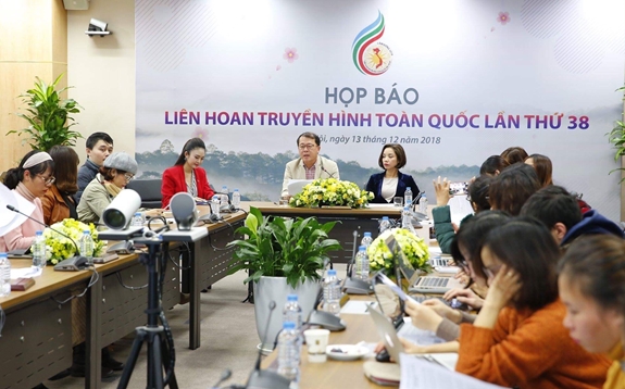 Họp báo giới thiệu LHTHTQ lần thứ 38