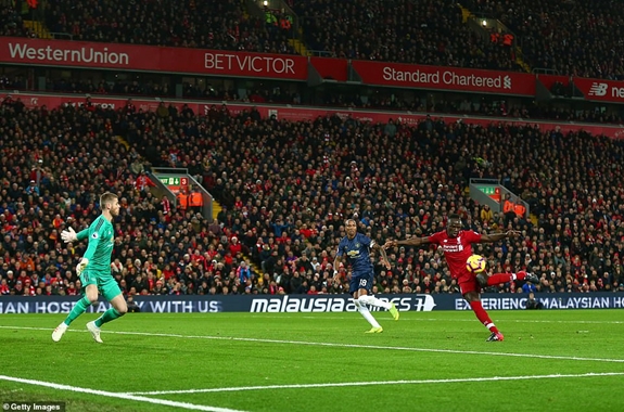Sadio Mane dễ dàng mở tỷ số cho Liverpool. Ảnh: Getty