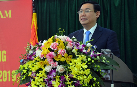 Phó thủ tướng Vương Đình Huệ phát biểu tại hội nghị.