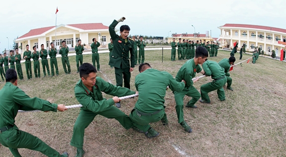 Hoạt động vui chơi giải trí trong những ngày Tết Nguyên đán được bộ đội tham gia sôi nổi.