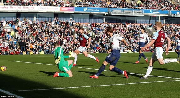 Harry Kane ghi bàn duy nhất cho Tottenham. Ảnh: Reuters