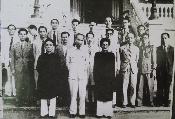 Huỳnh Thúc Kháng và Hồ Chí Minh - Sự gặp gỡ của hai tư tưởng, nhân cách lớn