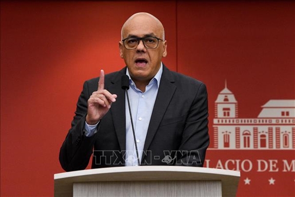 Bộ trưởng Truyền thông Venezuela Jorge Rodriguez.