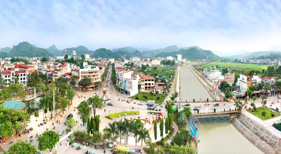 Thành phố Sơn La phát triển năng động trong những năm gần đây.