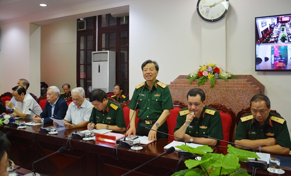 Các đại biểu dự hội nghị.