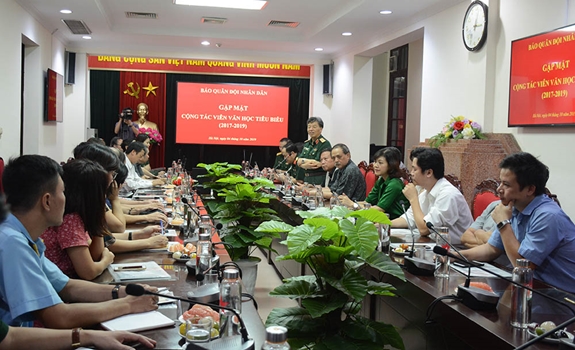 Quang cảnh buổi gặp mặt.