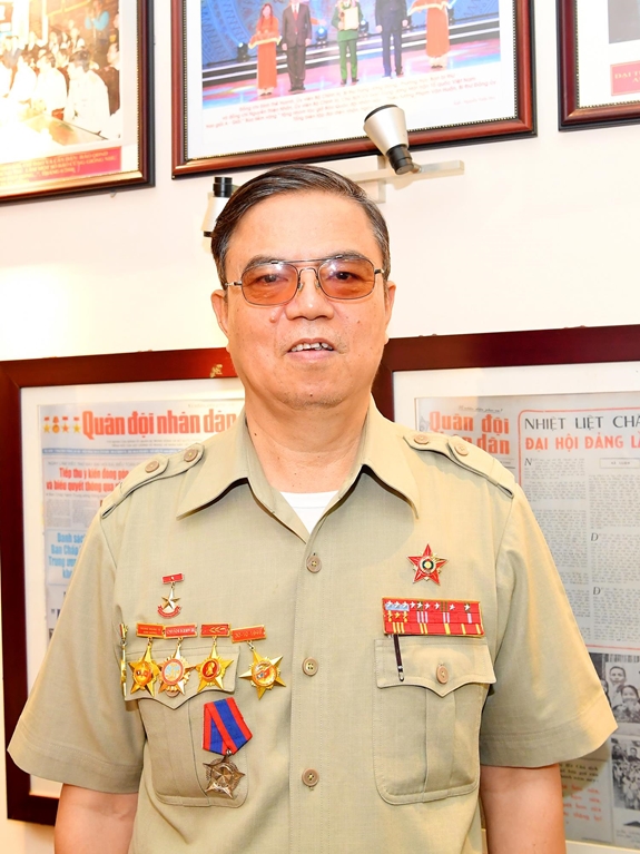 Khẳng định tình đoàn kết, hữu nghị đặc biệt Việt-Lào