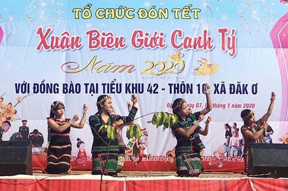 Tiết mục văn nghệ chương trình.