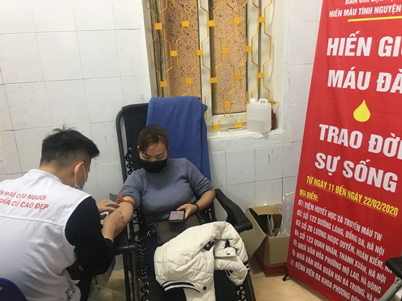 Hiến máu tình nguyện là một nghĩa cử cao đẹp trong xã hội.