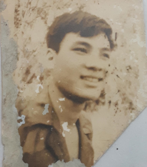 Di ảnh liệt sĩ Nguyễn Văn Uẩn.