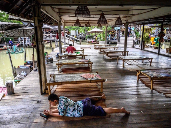 Cần cứu cánh cho kinh tế thế giới trước nguy cơ suy thoái