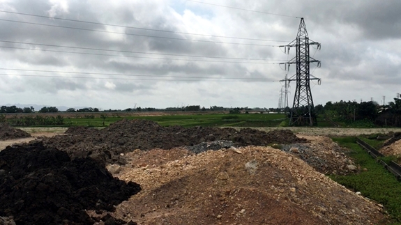 Hai dự án nằm cạnh nhau và đều vi phạm hành lang an toàn lưới điện 110KV Chợ Rộc-Cát Bà.