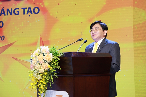 Chủ tịch Hội đồng thành viên Vietnam Post Nguyễn Hải Thanh phát biểu tại hội nghị.