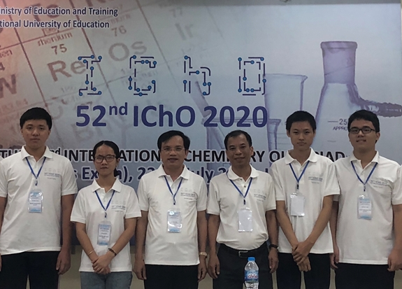 4/4 học sinh Việt Nam đoạt Huy chương Vàng tại Olympic Hoá học quốc tế năm 2020