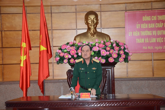 Thượng tướng Trần Đơn kết luận buổi làm việc.