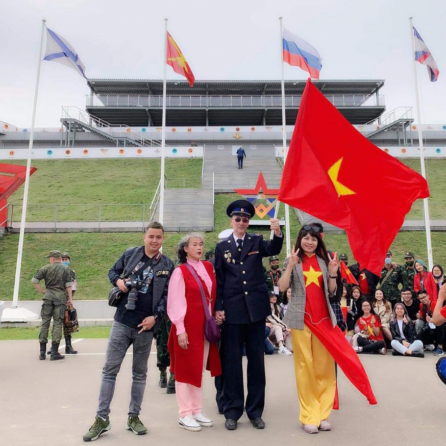 Xuyên đêm bàn chuyện cổ động cho các đội tuyển Quân đội nhân dân Việt Nam