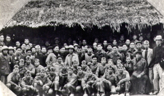 Cha tôi đi đốc chiến