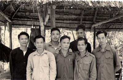 Tấm ảnh kỷ niệm của Thiếu tướng Phan Hàm